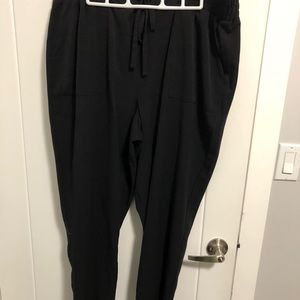 Torrid tapered crepe pants